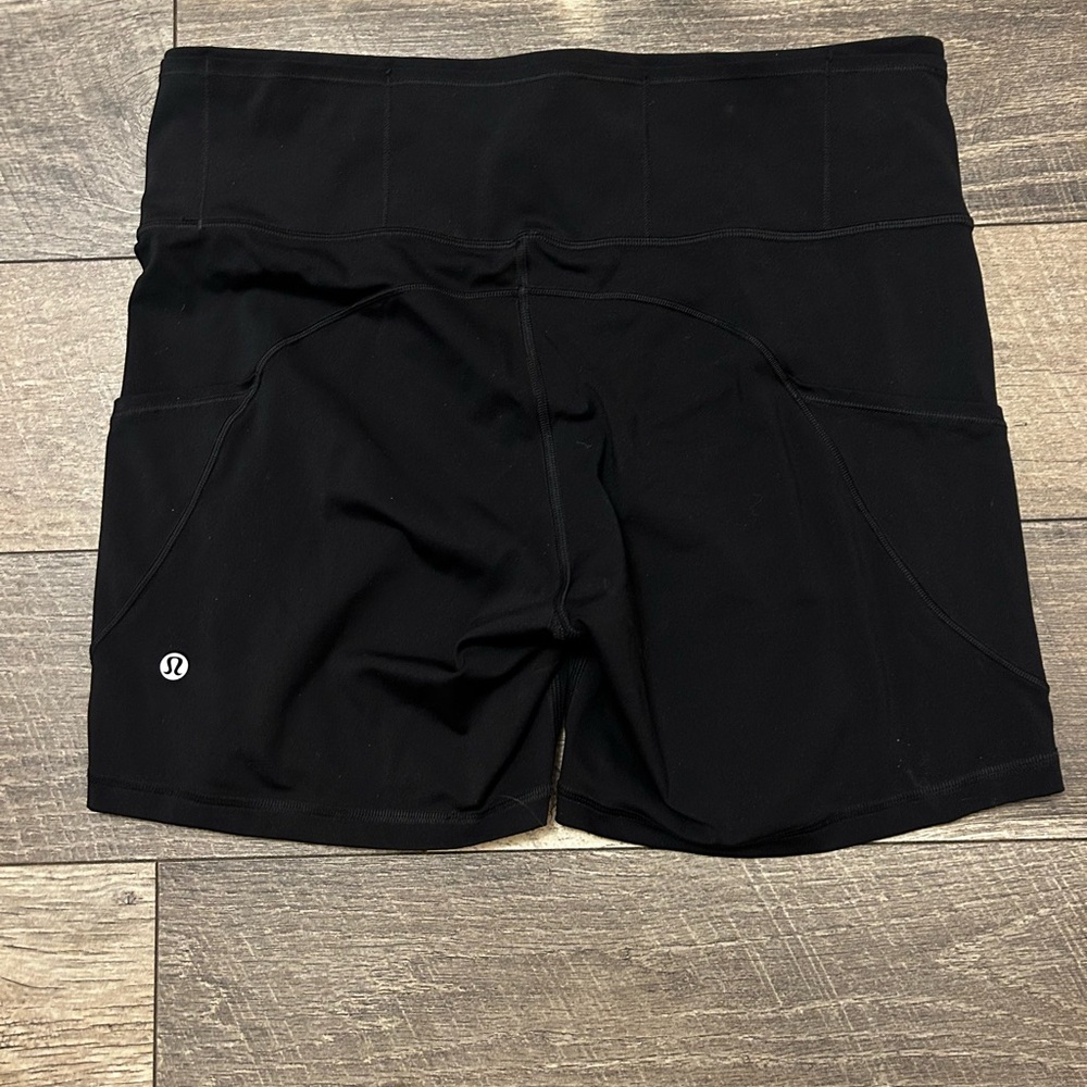 Lululemon Fast and Free High Rise 6” Short